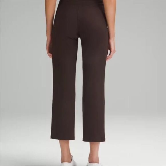 Lululemon Smooth Fit Pull-On High-Rise Pant Leather, Brown | Size 4, 26” Inseam - Picture 3 of 3